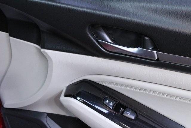 Photo of 2020 Scarlet Ember Tintcoat Nissan Altima