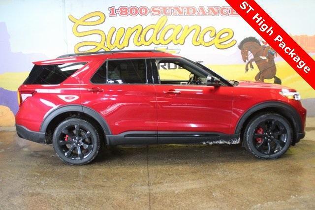 Photo of 2022 Rapid Red Metallic Tinted Clearcoat Ford Explorer