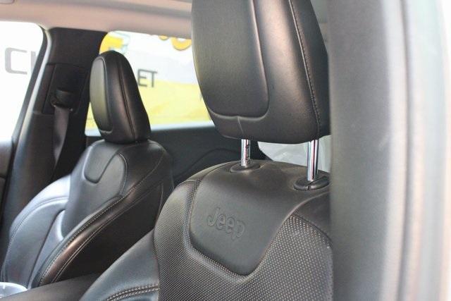 Photo of 2017 Billet Silver Metallic Clearcoat Jeep Cherokee