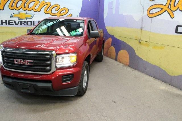Photo of 2015 Copper Red Metallic GMC Canyon