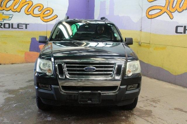 Photo of 2008 Black Clearcoat Ford Explorer Sport Trac