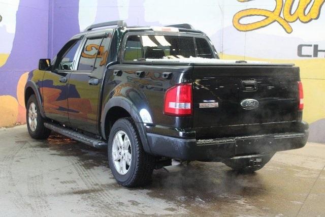 Photo of 2008 Black Clearcoat Ford Explorer Sport Trac