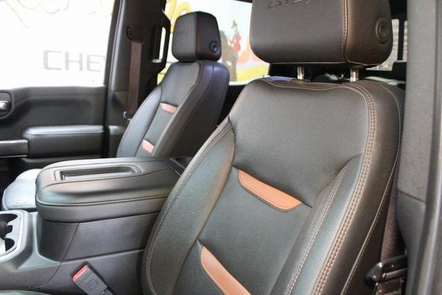 Photo of 2019 Pacific Blue Metallic GMC Sierra 1500
