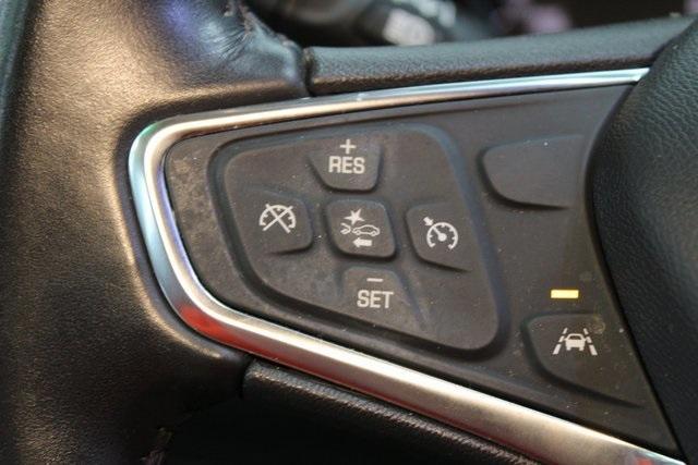 Photo of 2021 Pacific Blue Metallic Chevrolet Equinox