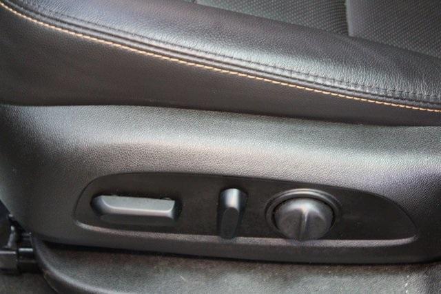 Photo of 2021 Pacific Blue Metallic Chevrolet Equinox