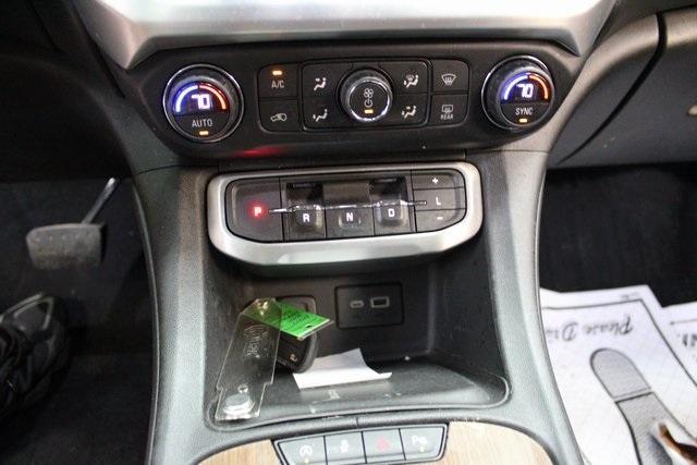 Photo of 2021 Summit White GMC Acadia
