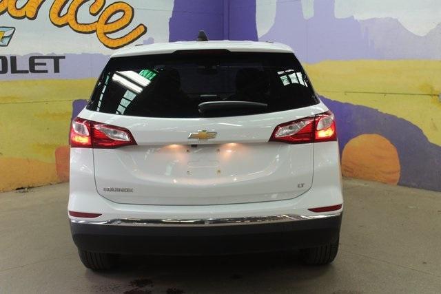 Photo of 2019 Summit White Chevrolet Equinox