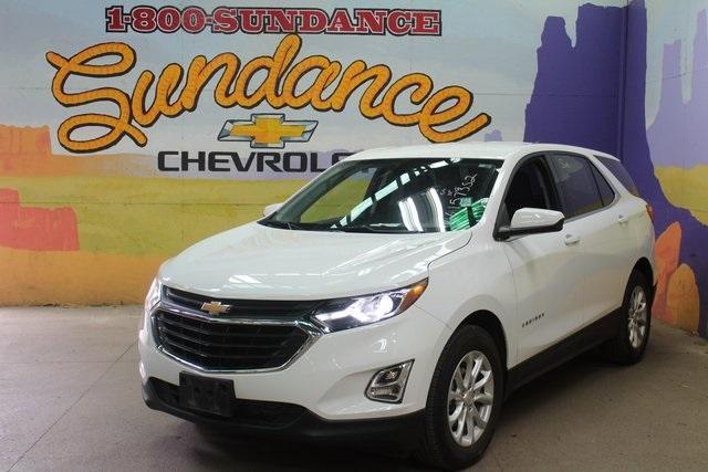 Photo of 2019 Summit White Chevrolet Equinox