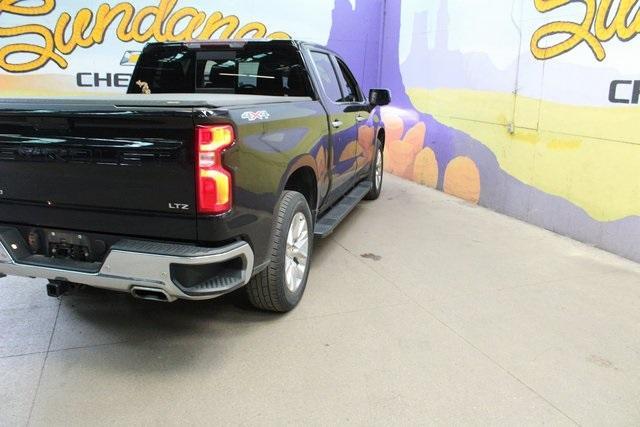 Photo of 2021 Black Chevrolet Silverado 1500