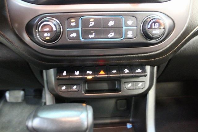 Photo of 2021 Onyx Black GMC Canyon
