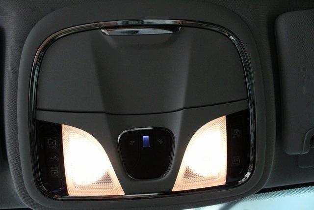 Photo of 2020 Granite Crystal Clearcoat Metallic Jeep Cherokee
