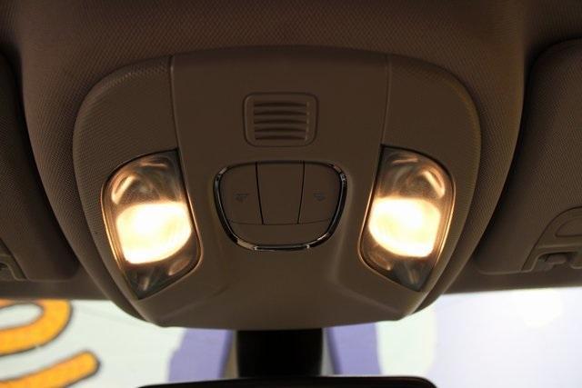 Photo of 2018 Diamond Black Jeep Compass