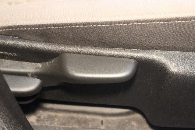 Photo of 2019 Nightfall Gray Metallic Chevrolet Equinox