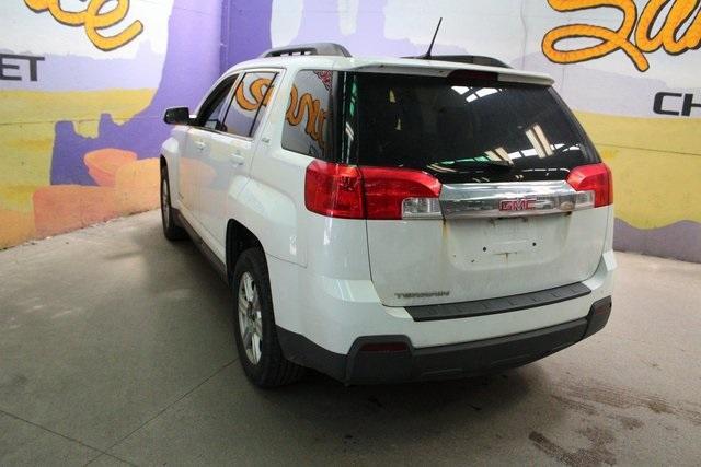 Photo of 2014 Summit White GMC Terrain