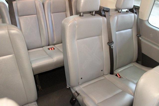 Photo of 2019 Oxford White Ford Transit-350