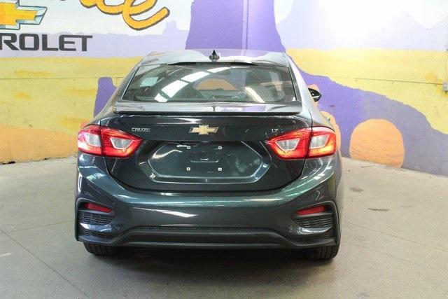 Photo of 2018 Graphite Metallic Chevrolet Cruze
