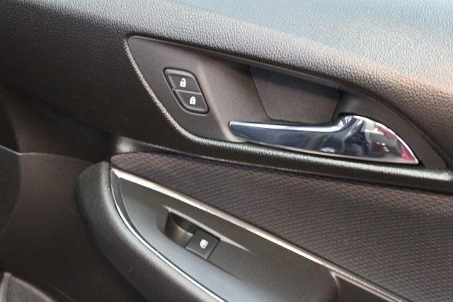 Photo of 2018 Graphite Metallic Chevrolet Cruze