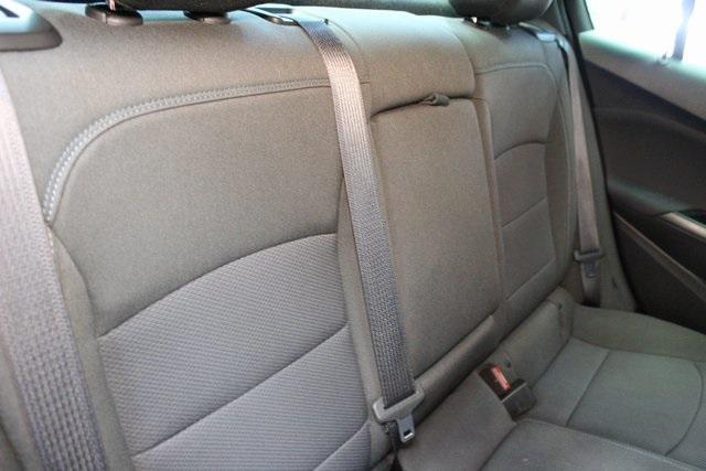 Photo of 2018 Graphite Metallic Chevrolet Cruze