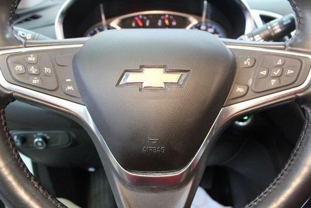 Photo of 2022 Summit White Chevrolet Equinox