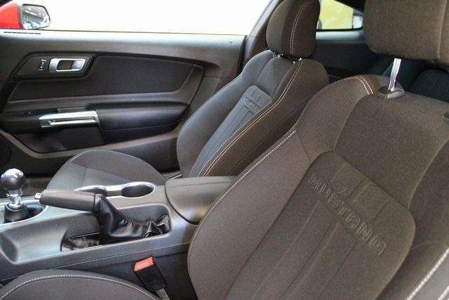 Photo of 2022 Race Red Ford Mustang