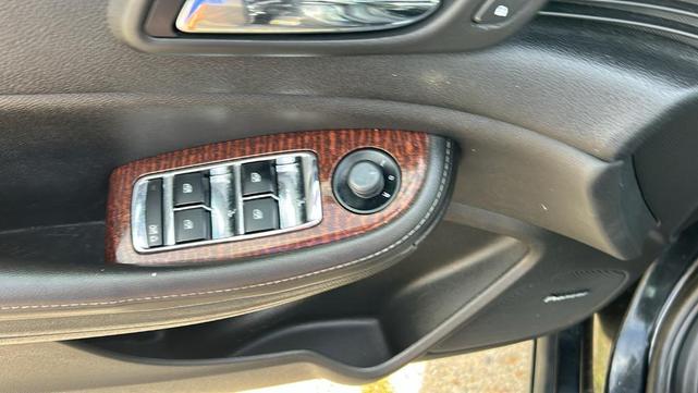Photo of 2013 Black Chevrolet Malibu