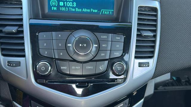Photo of 2014 Black Granite Metallic Chevrolet Cruze