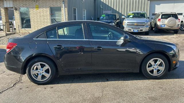 Photo of 2014 Black Granite Metallic Chevrolet Cruze