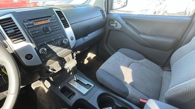 Photo of 2012 Gunpowder Black Suzuki Equator