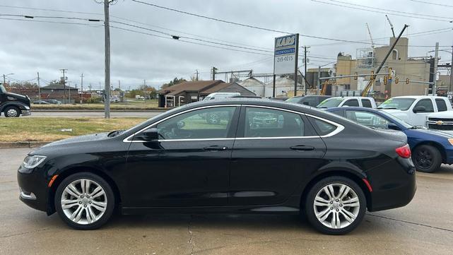 2015 Chrysler 200