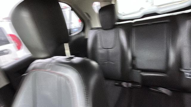 Photo of 2017 Mosaic Black Metallic Chevrolet Equinox