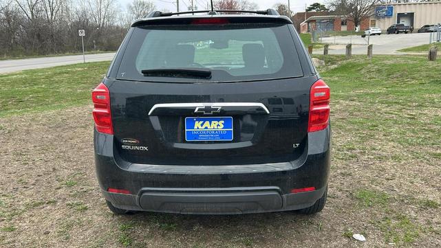 Photo of 2017 Mosaic Black Metallic Chevrolet Equinox