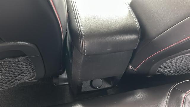 Photo of 2017 Mosaic Black Metallic Chevrolet Equinox