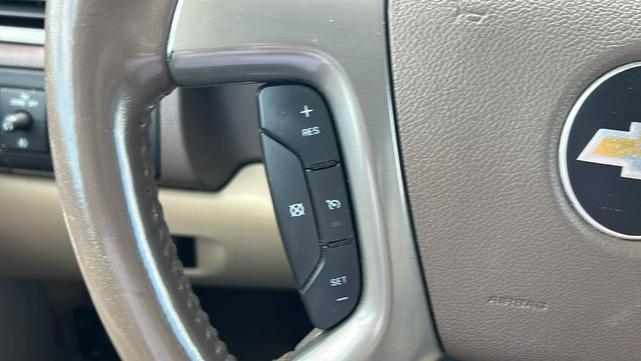 Photo of 2013 Summit White Chevrolet Suburban