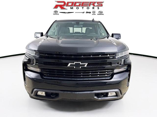 Photo of 2020 Black Chevrolet Silverado 1500