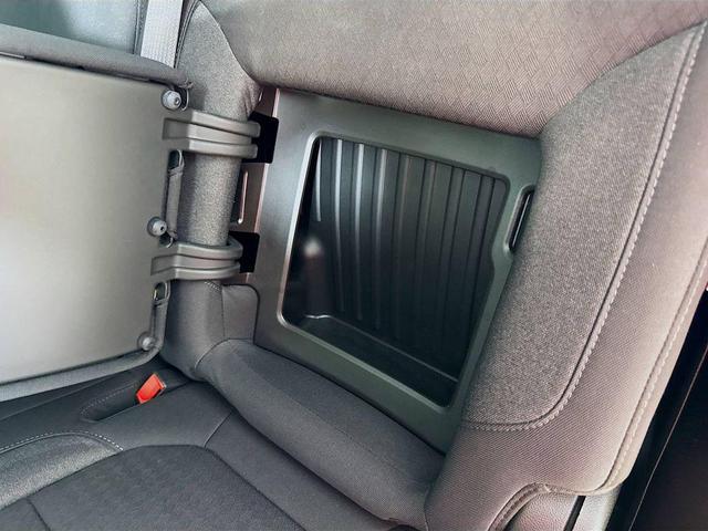 Photo of 2020 Black Chevrolet Silverado 1500