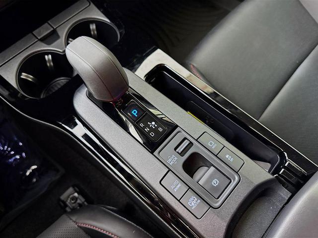 Photo of 2024 Cutting Edge Toyota Prius Prime