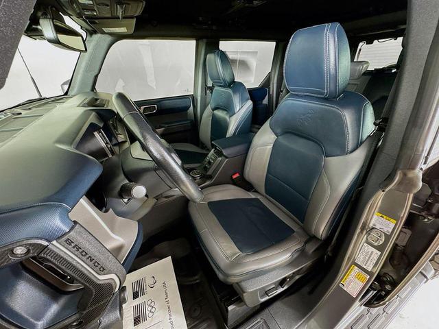Photo of 2022 Grey Ford Bronco