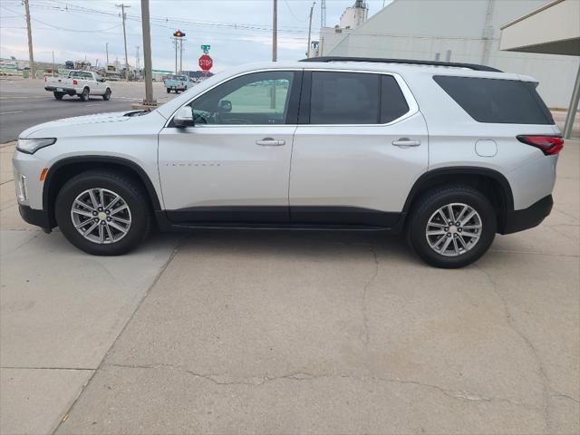 Photo of 2022 Silver Ice Metallic Chevrolet Traverse