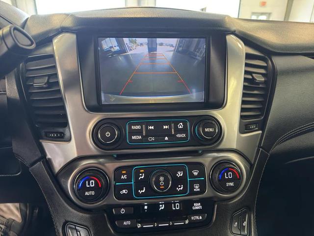 Photo of 2015 Silver Ice Metallic Chevrolet Tahoe