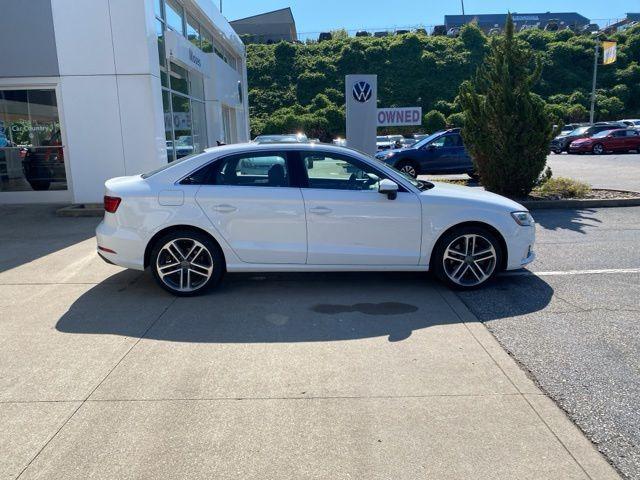 Photo of 2019 Ibis White Audi A3