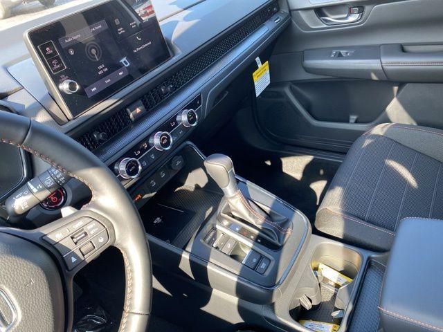 Photo of 2026 Platinum White Pearl Honda CR-V Hybrid