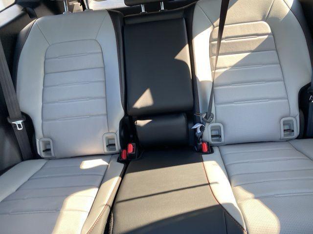 Photo of 2026 Platinum White Pearl Honda CR-V Hybrid