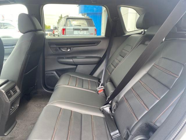 Photo of 2026 Platinum White Pearl Honda CR-V Hybrid