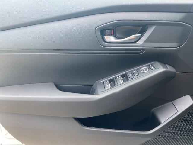 Photo of 2025 Platinum White Pearl Honda Accord