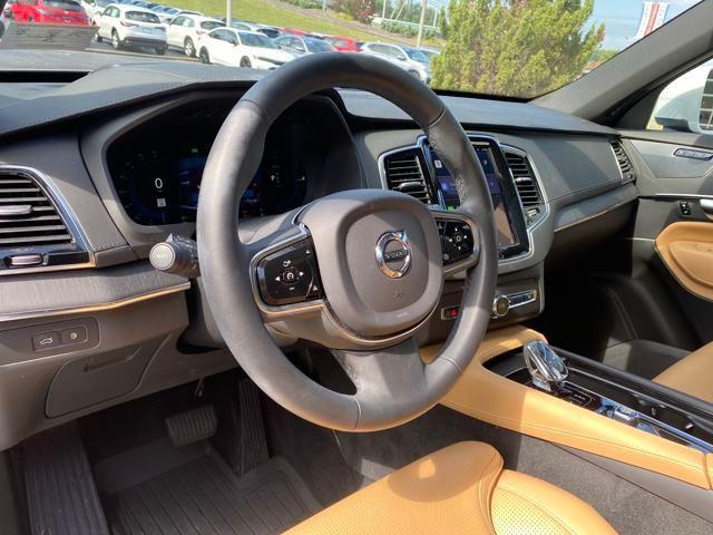 Photo of 2023 White Volvo XC90 Recharge Plug-In Hybrid