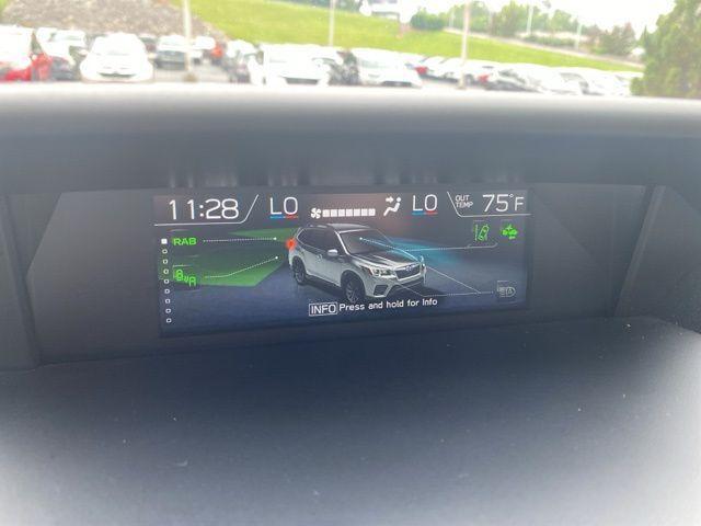 Photo of 2024 Magnetite Gray Metallic Subaru Forester