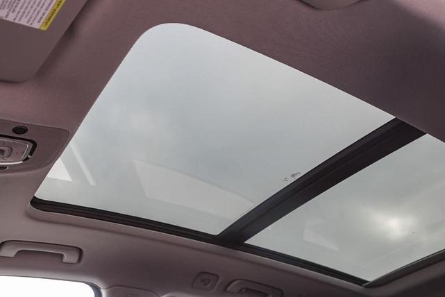 Photo of 2025 Ultra Blue Metallic Audi Q5