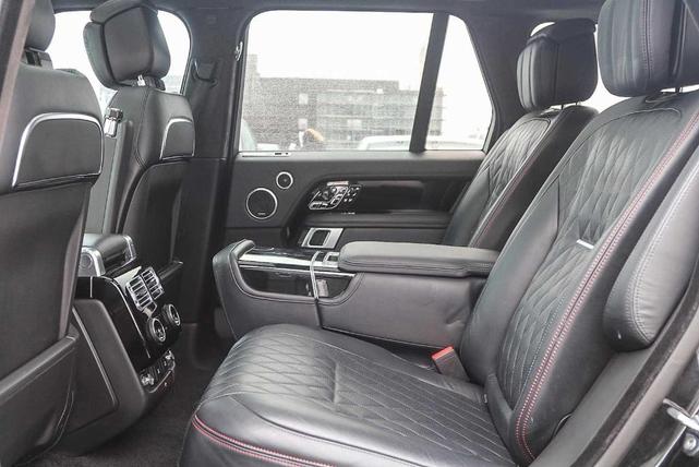 Photo of 2021 Santorini Black Land Rover Range Rover