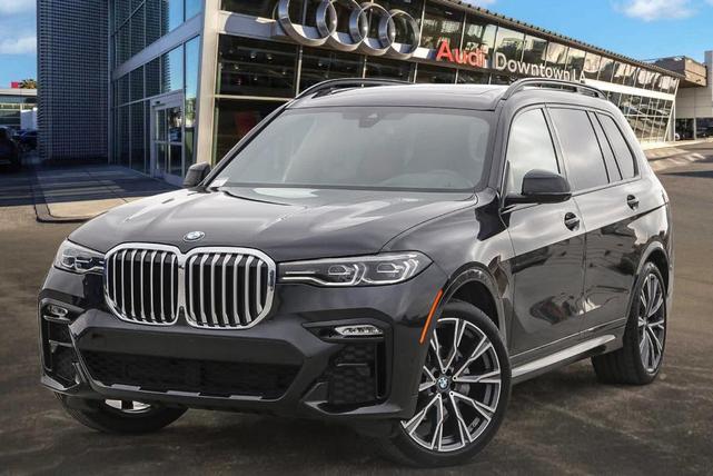 2022 BMW X7