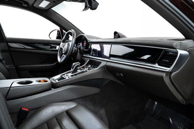 Photo of 2018 Burgundy Red Metallic Porsche Panamera